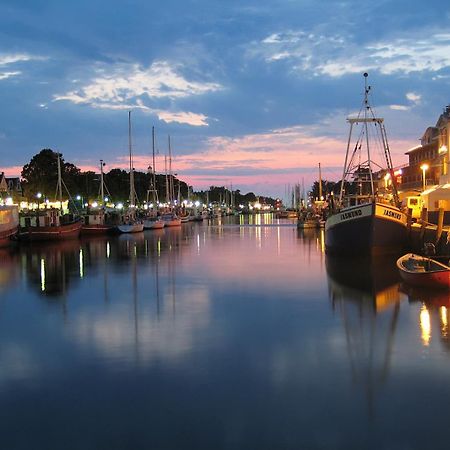 Apartmán Vormann Jantzen, Direkt Am Leuchtturm Rostock Exteriér fotografie